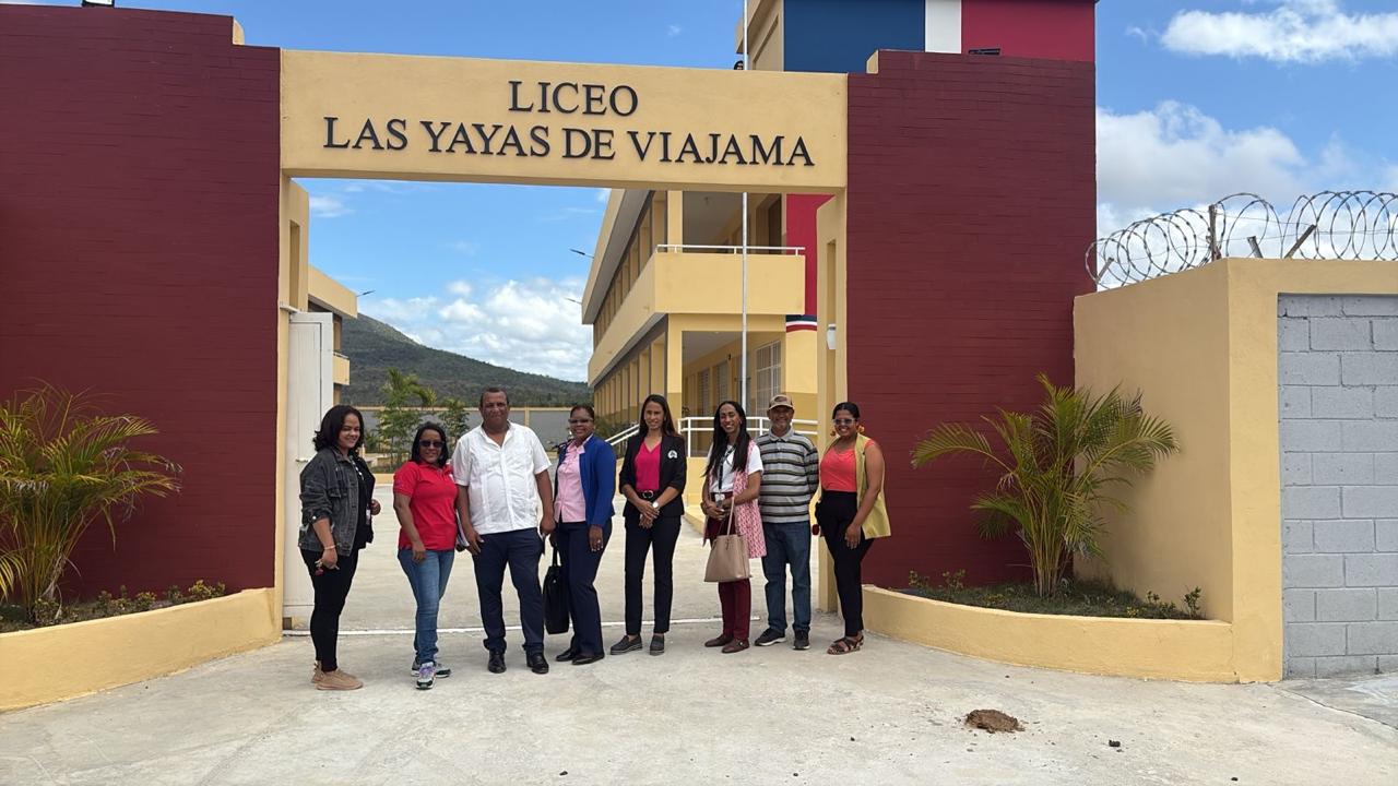 Comisión del MINERD visita Las Yayas de Viajama para evaluar elevación del liceo a politécnico